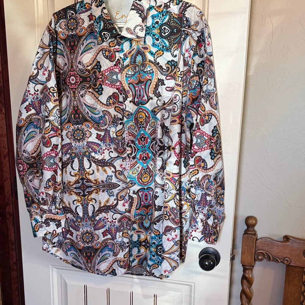 Envy XXL Multicolor Paisley Shirt in 100% Cotton in Excellent Condition.  Nice!